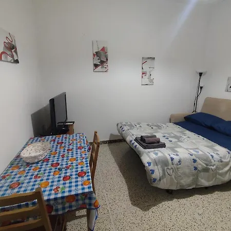 House Near Station - Bolognina - Erbosa Lejlighed *