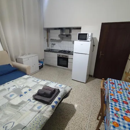 아파트 House Near Station - Bolognina - Erbosa *