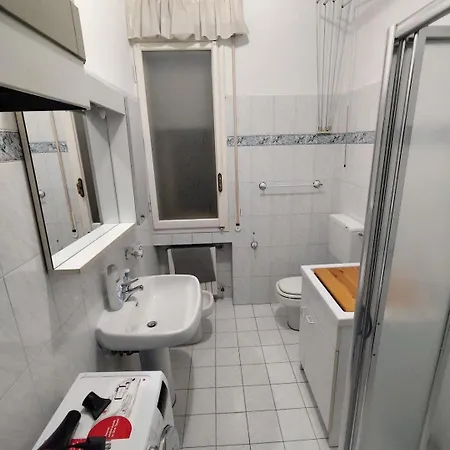 아파트 House Near Station - Bolognina - Erbosa *